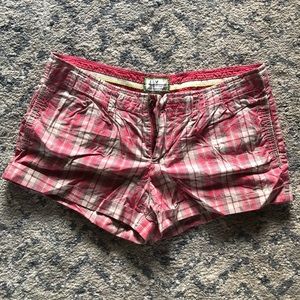 American Eagle Outfitters Women's Pink Plaid Shorts Size 6